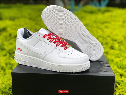 Supreme x Nike Air Force 1 Low-010