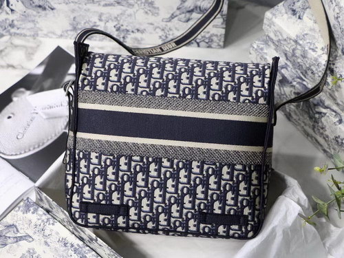 Dior Handbags AAAA(Men)-002