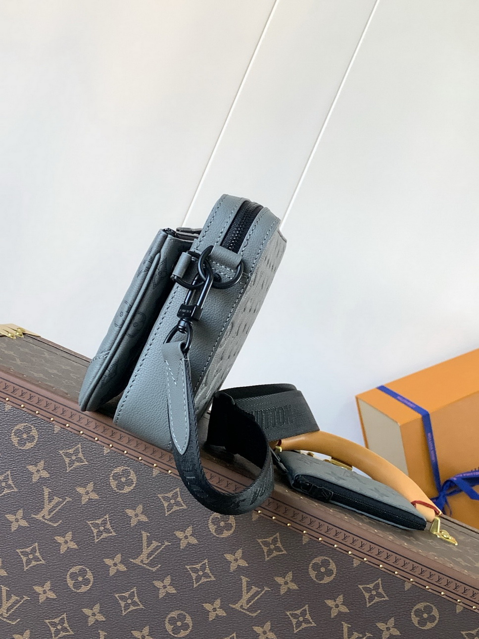 LV Bag-NFC(AAA)-017