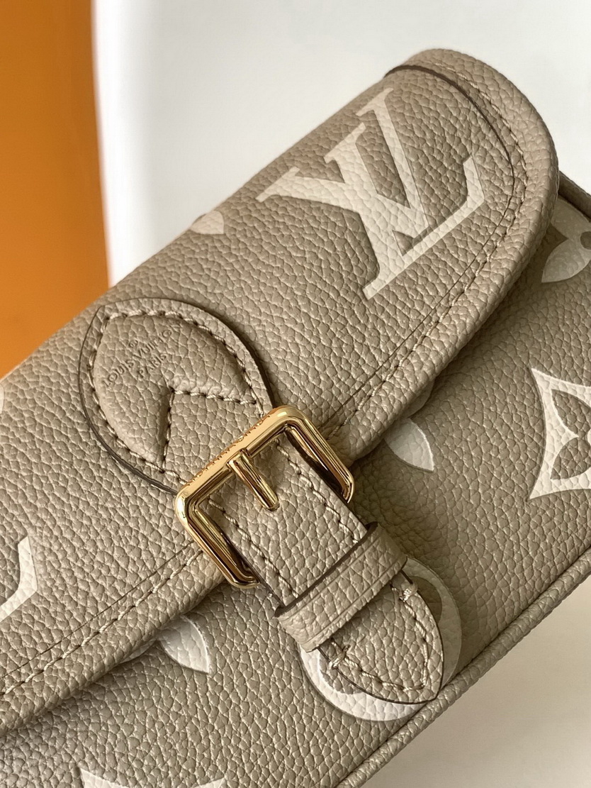 LV Bag-NFC(AAA)-085