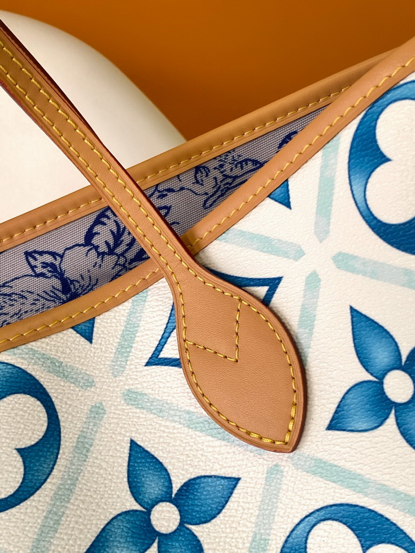 LV Bag-NFC(AAA)-359