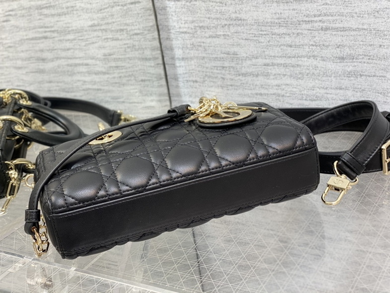 Dior Handbags AAA(Women)-149