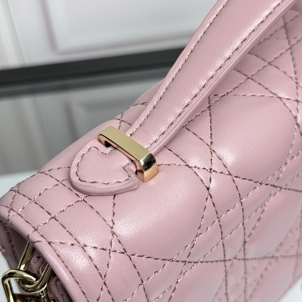 Dior Handbags AAA(Women)-517