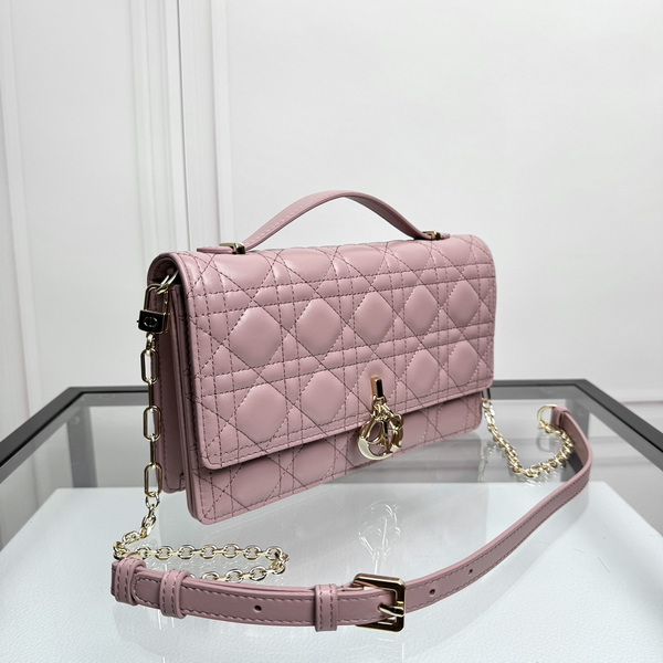 Dior Handbags AAA(Women)-517