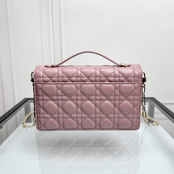 Dior Handbags AAA(Women)-517