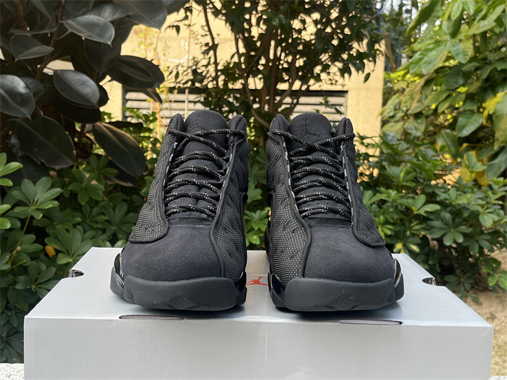 Air Jordan 13 Black Cat