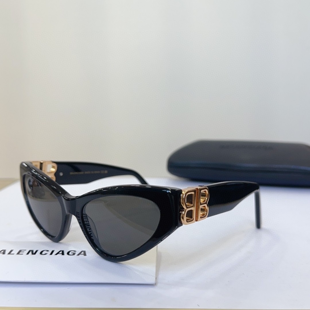 Balenciaga Sunglasses(AAAA)-582