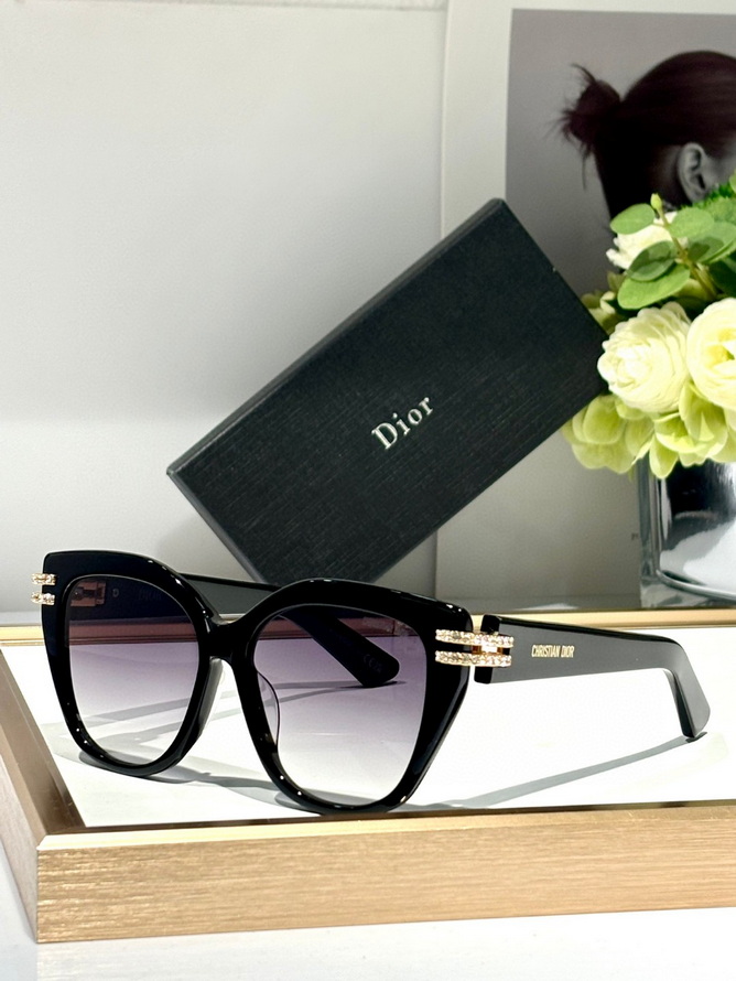  Dior Sunglasses(AAAA)-1600