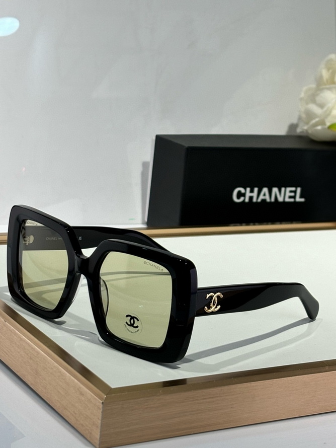 Chanel Sunglasses(AAAA)-2372