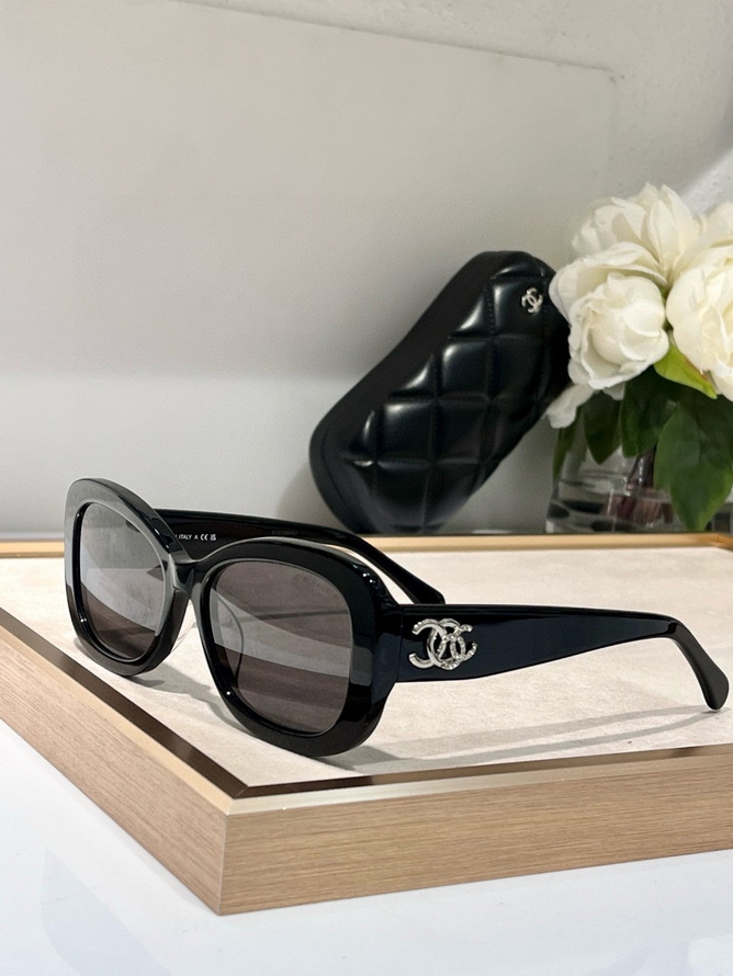 Chanel Sunglasses(AAAA)-2282