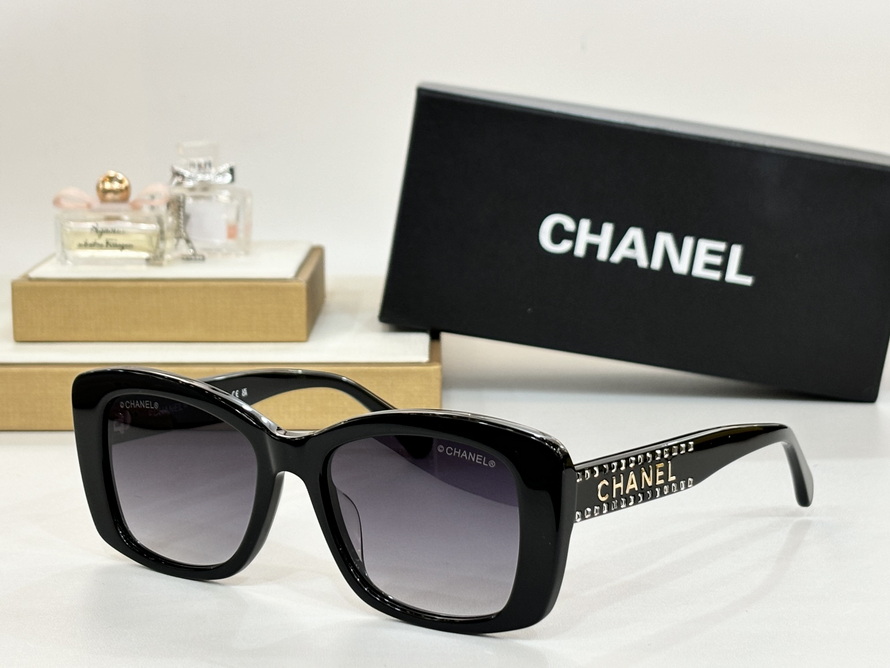 Chanel Sunglasses(AAAA)-2235