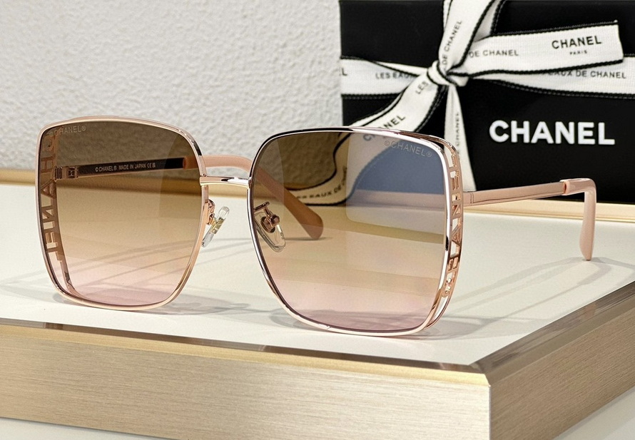 Chanel Sunglasses(AAAA)-2215