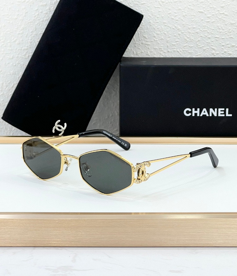 Chanel Sunglasses(AAAA)-2116