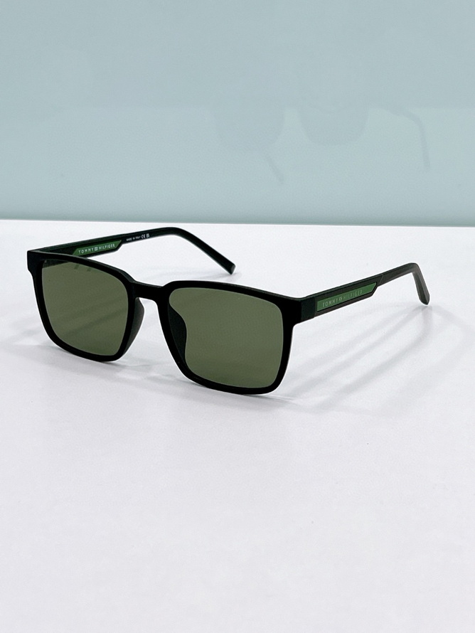 TOMMY Sunglasses(AAAA)-010