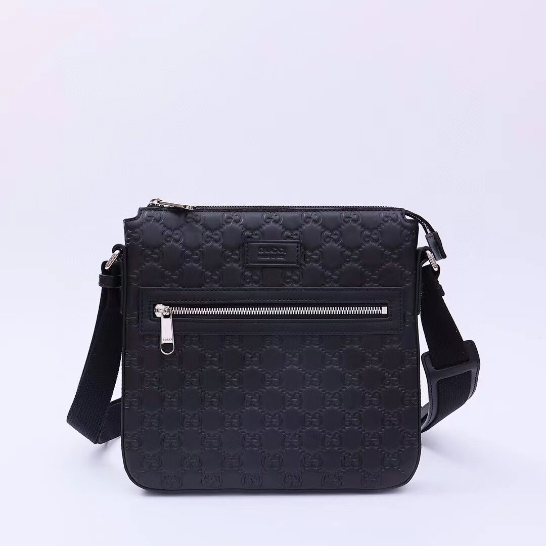 Gucci Handbags AAA(Men)-037