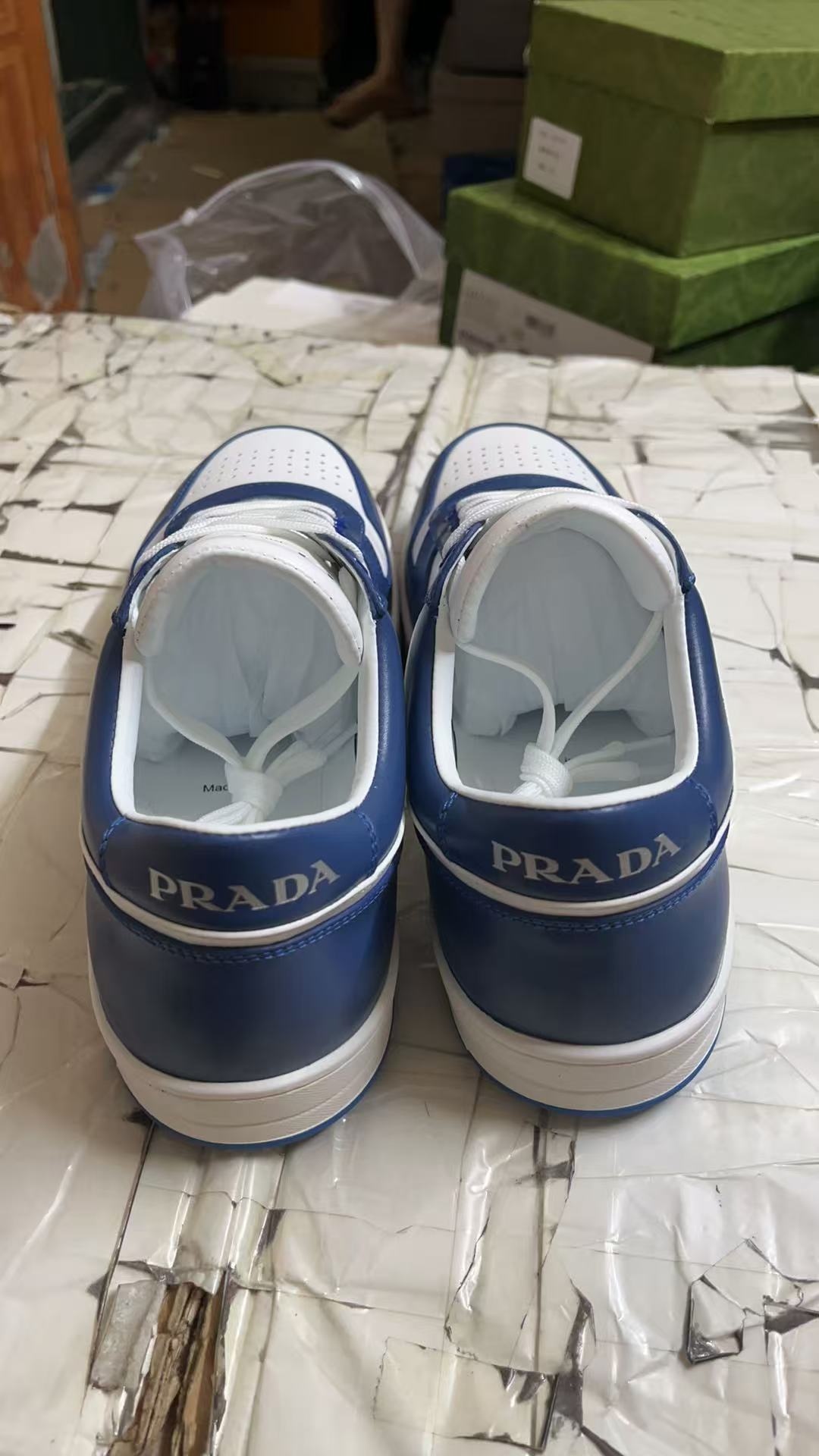 Prada Shoes(AAA)-073