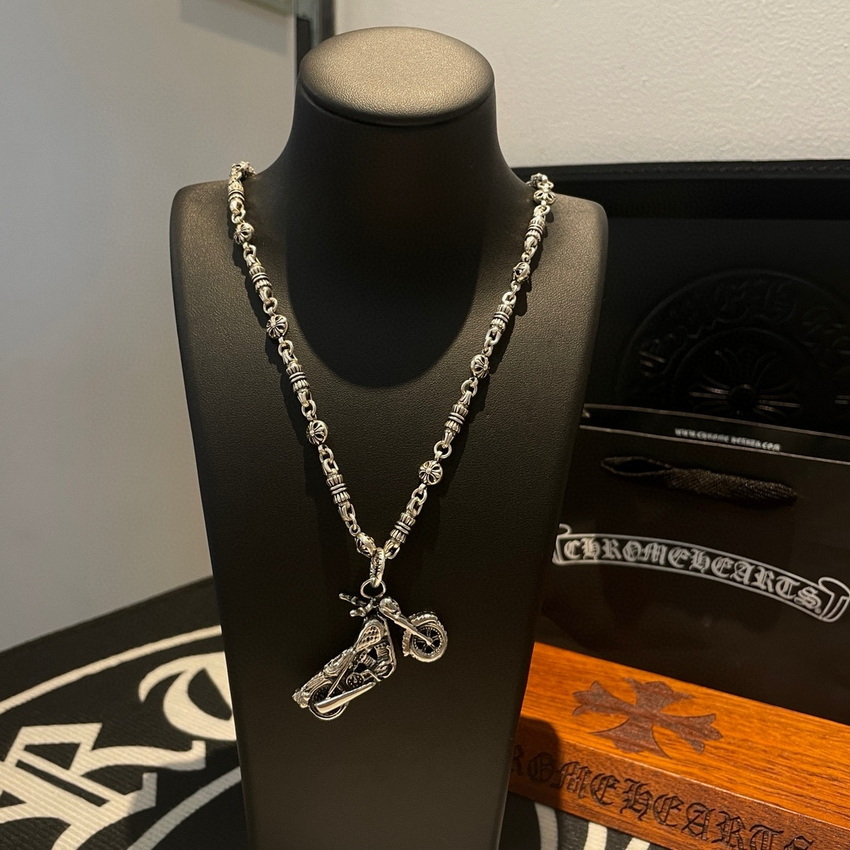 Chrome Heart Necklace-050