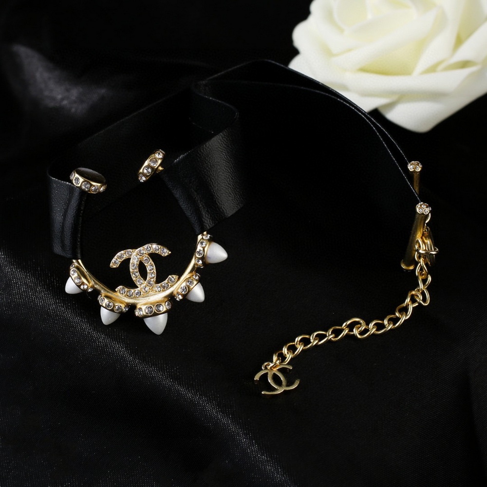 Chanel Necklace-285
