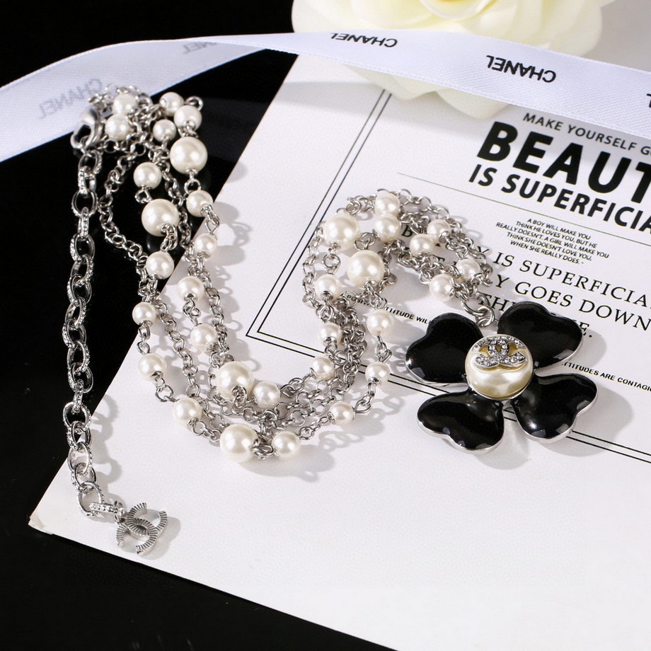 Chanel Necklace-282