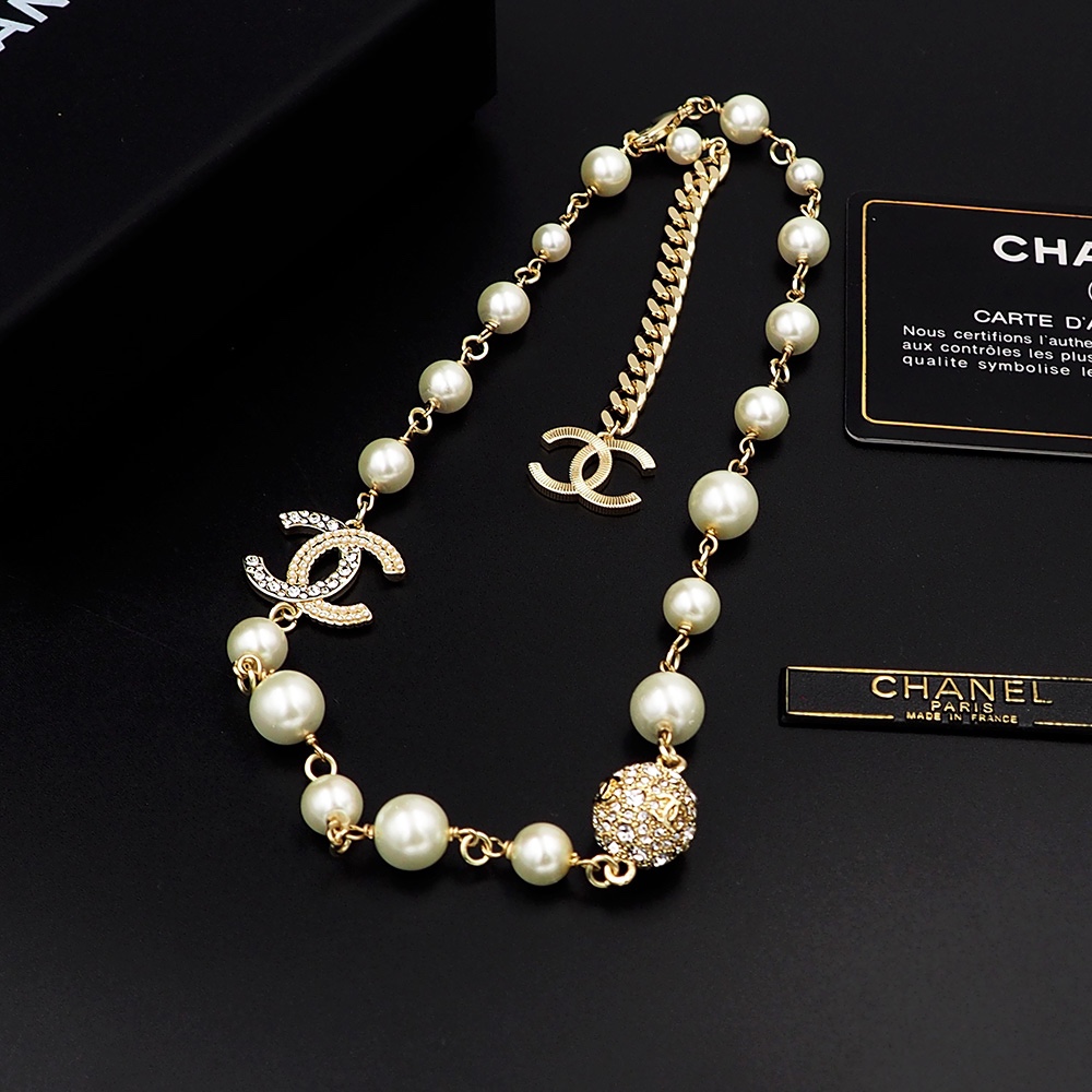 Chanel Necklace-059
