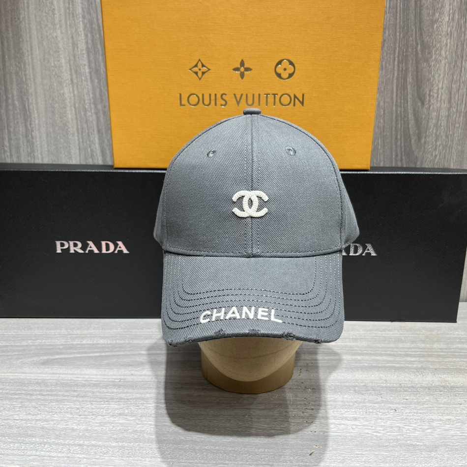 Chanel Cap-036