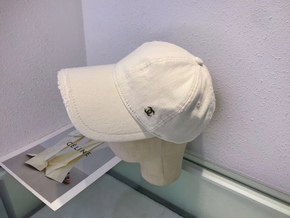 Chanel Cap-068