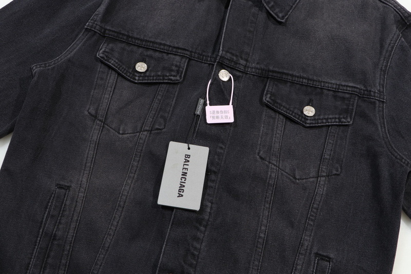 Balenciaga Jacket-021