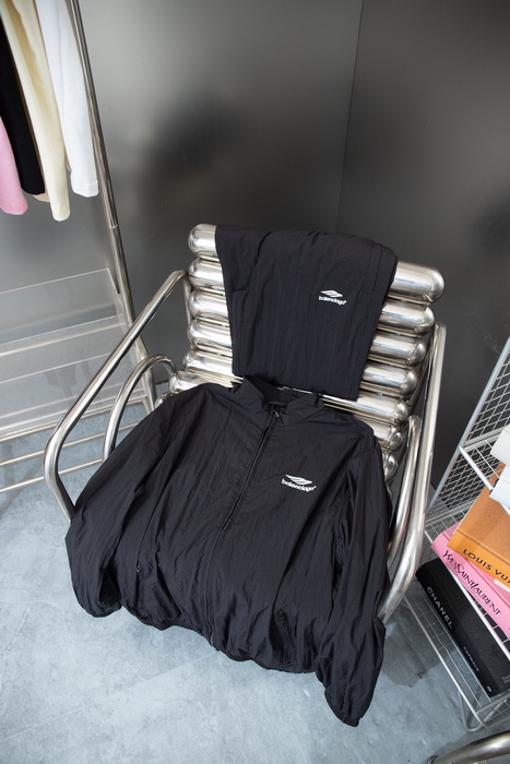 Balenciaga Jacket-045