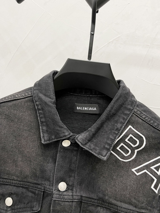 Balenciaga Jacket-067