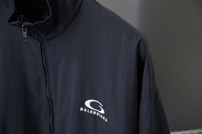 Balenciaga Jacket-090