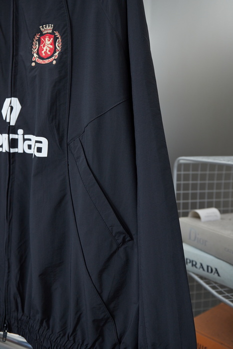 Balenciaga Jacket-136