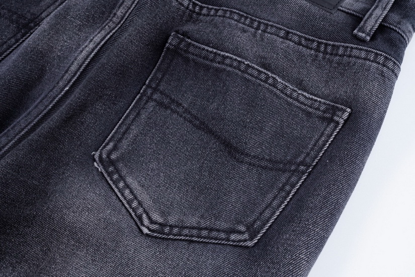 Balenciaga Jeans-005