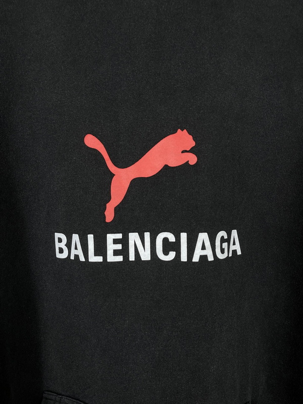 Balenciaga Hoody-086