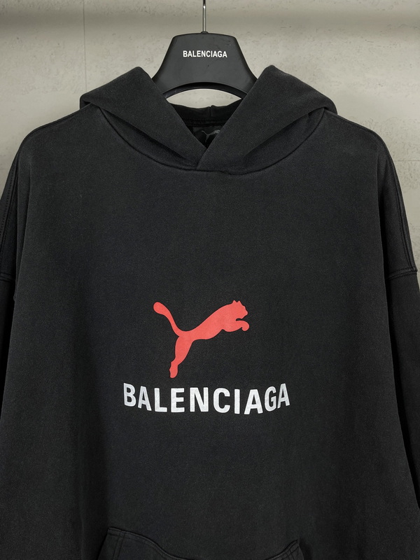 Balenciaga Hoody-086