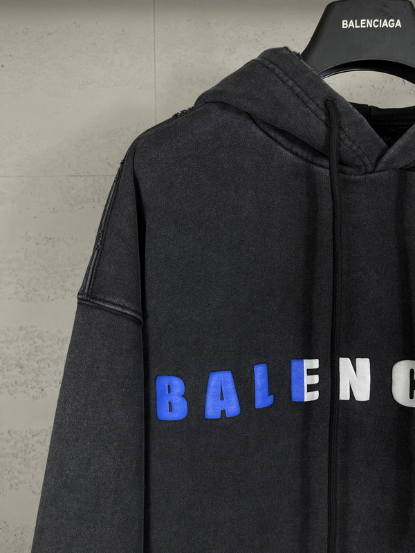 Balenciaga Hoody-110