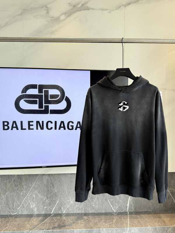 Balenciaga Hoody-129