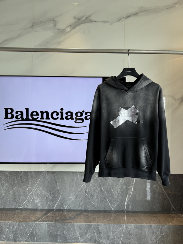 Balenciaga Hoody-130