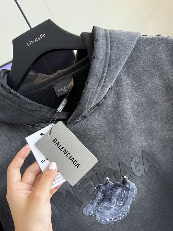 Balenciaga Hoody-132
