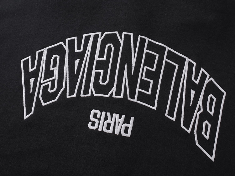 Balenciaga Hoody-137