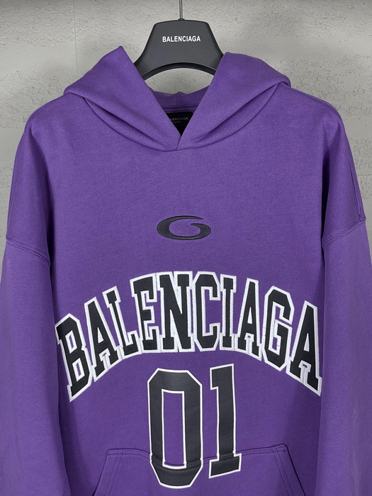 Balenciaga Hoody-143