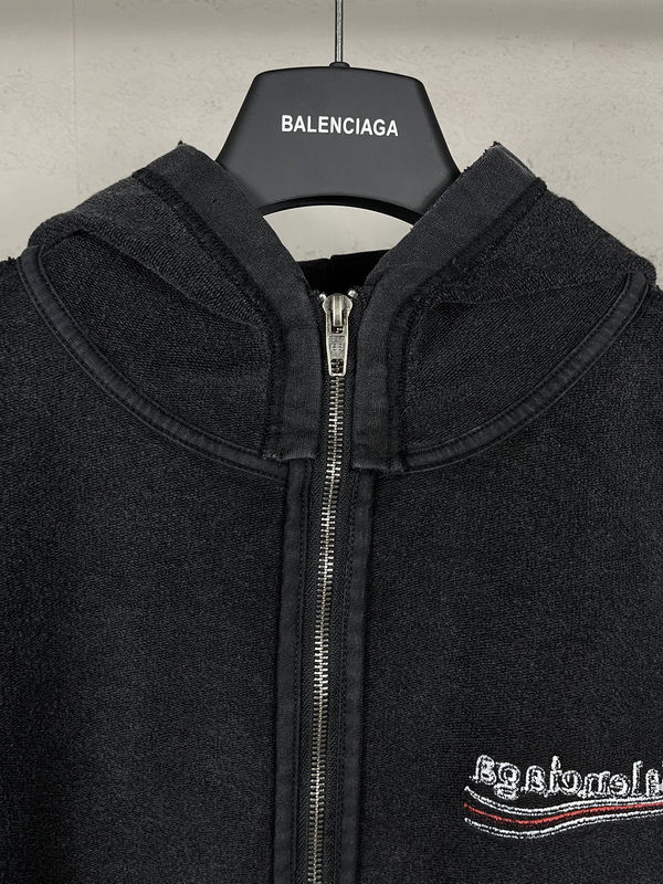Balenciaga Hoody-157