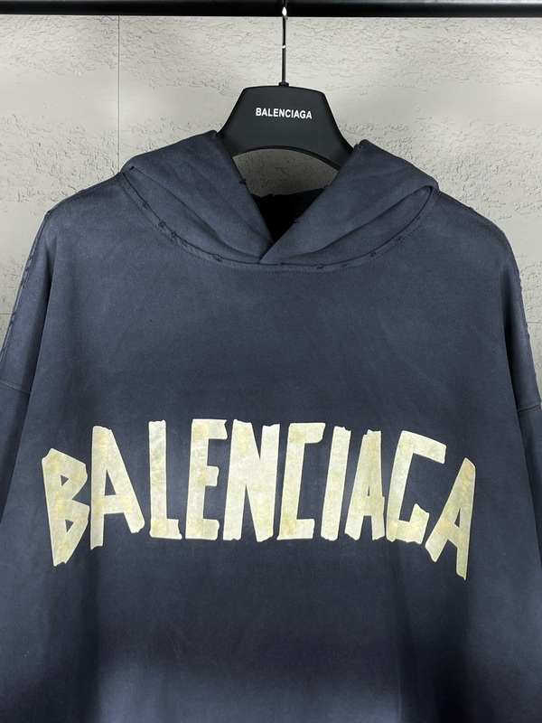 Balenciaga Hoody-176
