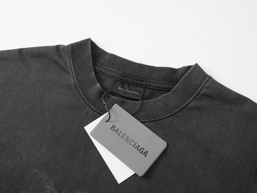 Balenciaga T-shirts(Women)-003