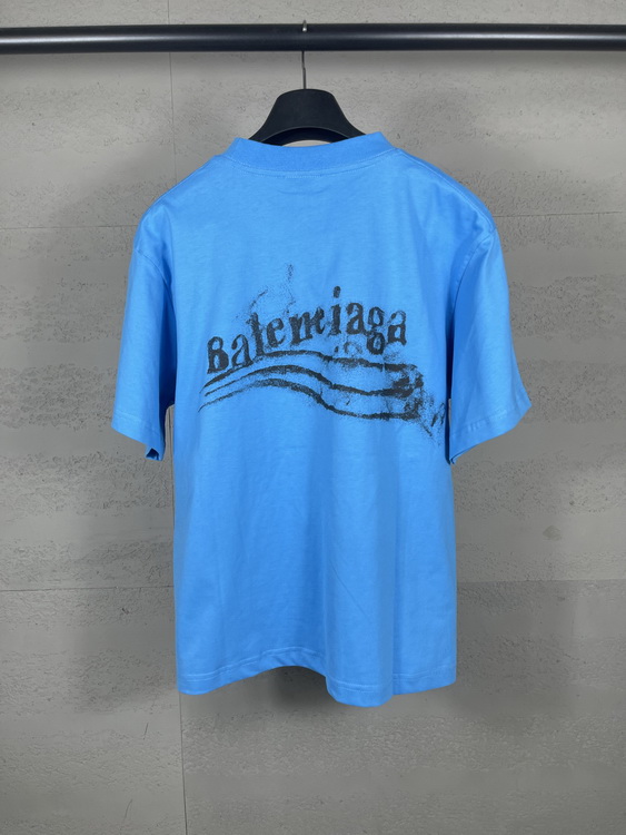 Balenciaga T-shirts(Women)-006