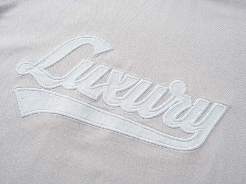 Balenciaga T-shirts(Women)-009