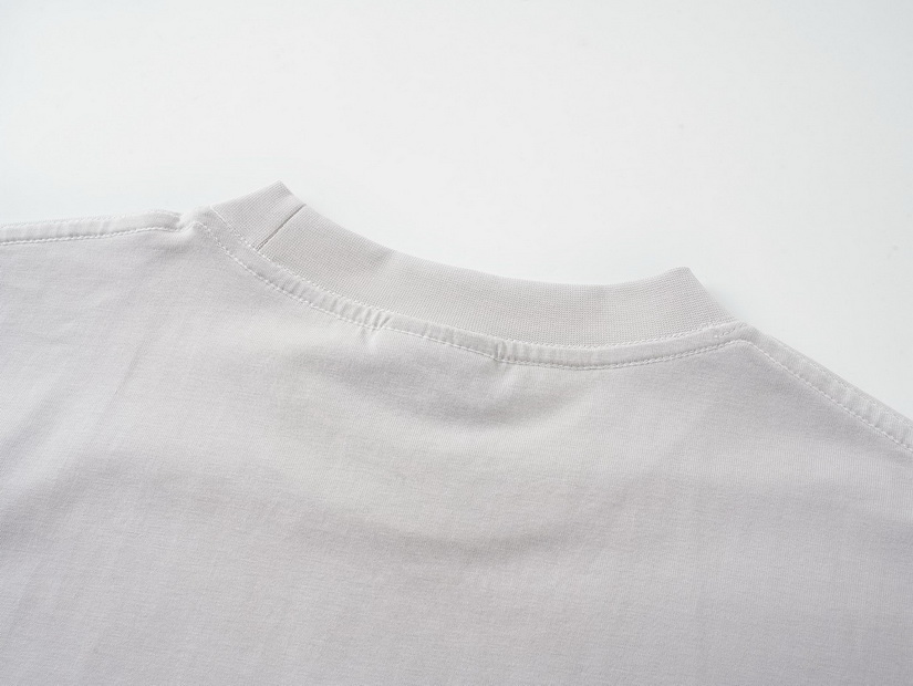 Balenciaga T-shirts(Women)-009