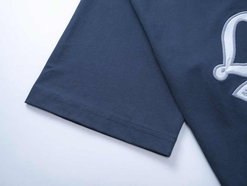 Balenciaga T-shirts(Women)-011