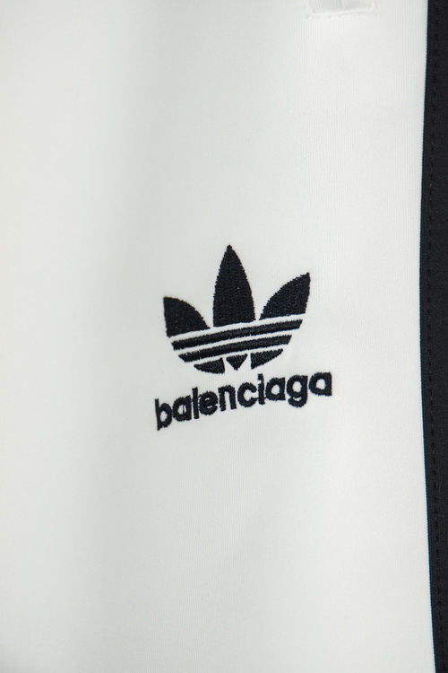 Balenciaga Pants-060