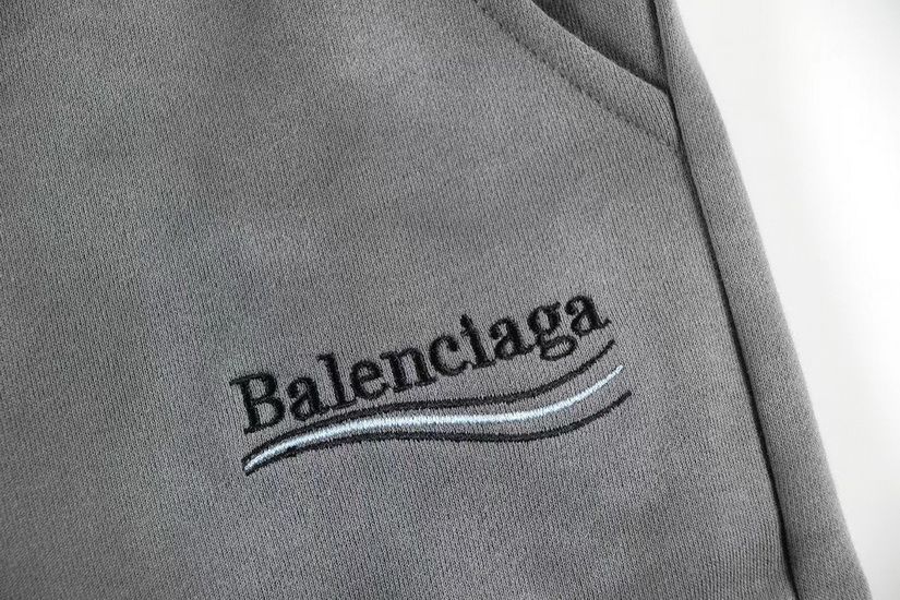 Balenciaga Pants-064