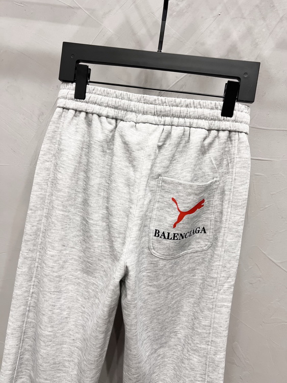 Balenciaga Pants-072